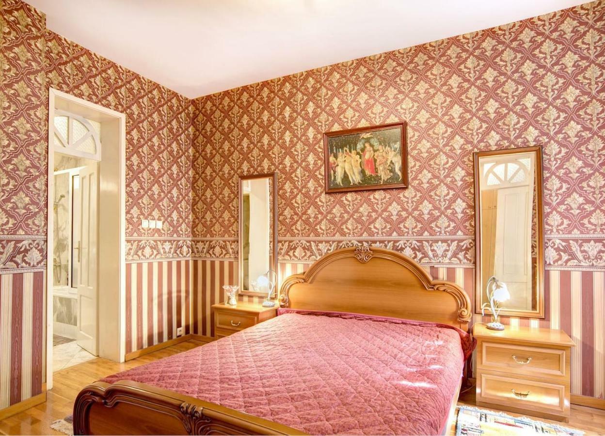 Aristocratic, Elegant, Designer Top Central Apartment Sofia Exterior foto